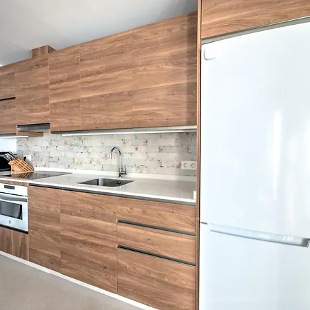 Prázdninový dům Modern Townhouse With 3 Terraces, Pool And Views *